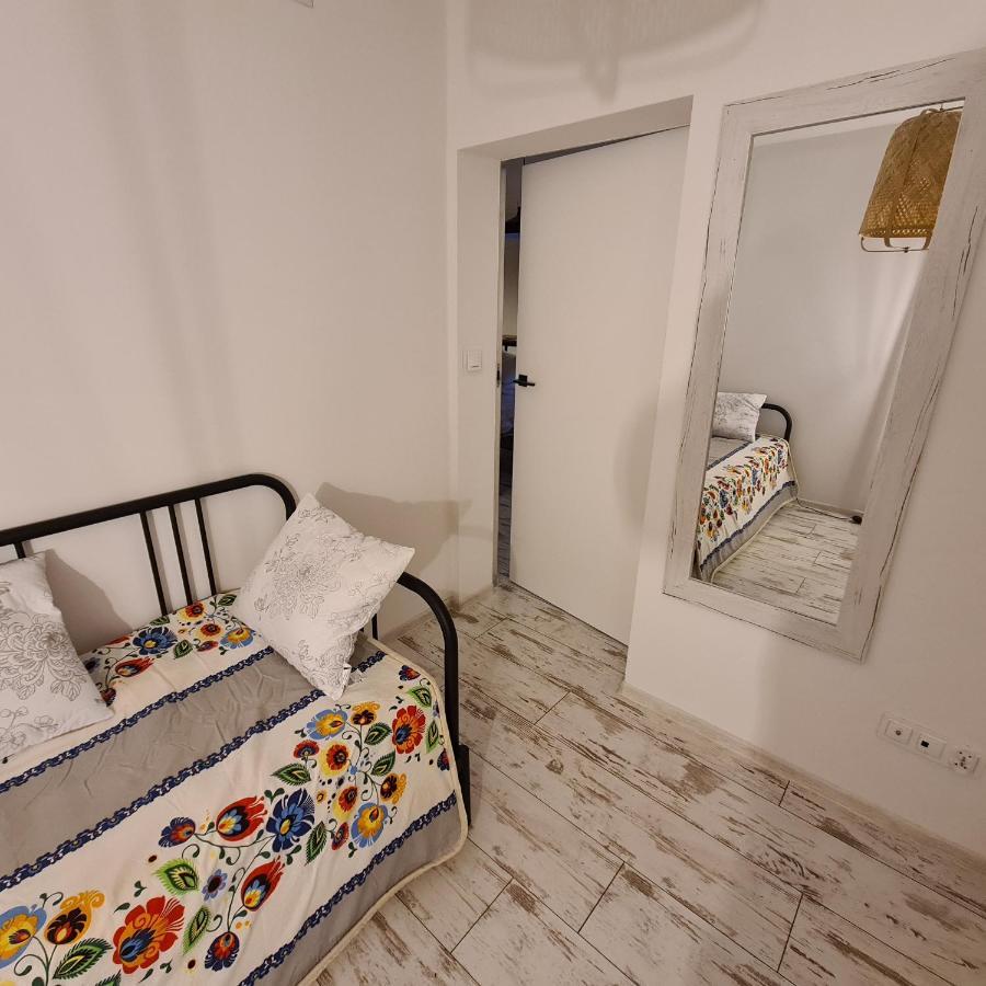 Apartament Pod Gora Witosza Staniszow ภายนอก รูปภาพ